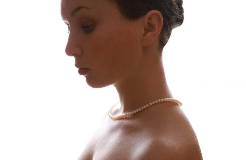 Comment-shabiller-avec-un-collier-ras-du-cou-